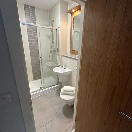 Bridgefield Santry 9 Bed & Breakfast *